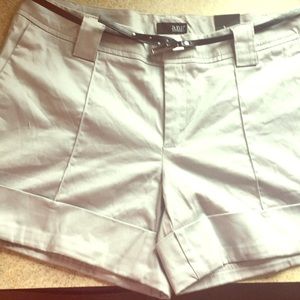 Gray a.n.a. Flat Front Twill Shorts Size 12 NWT